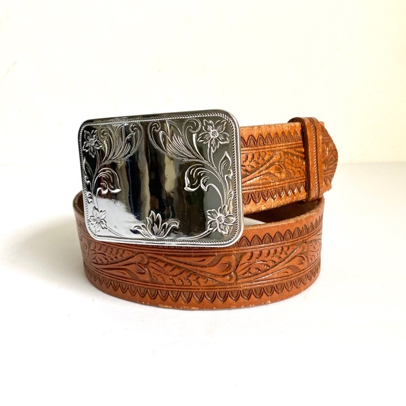 Vintage Tooled Brown Leather Belt Silver Western - Picture 2 of 11